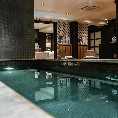 Du Chateau & - Teritoria Szálloda 4*