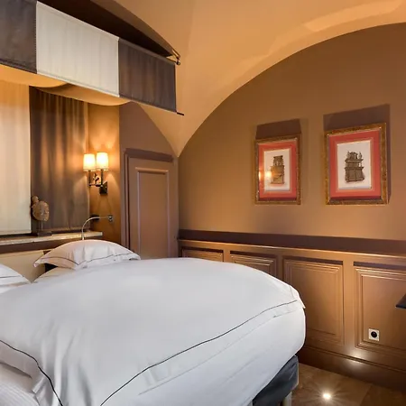 Du Chateau & - Teritoria Hotell 4*