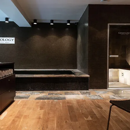Du Chateau & - Teritoria Otel Carcassonne