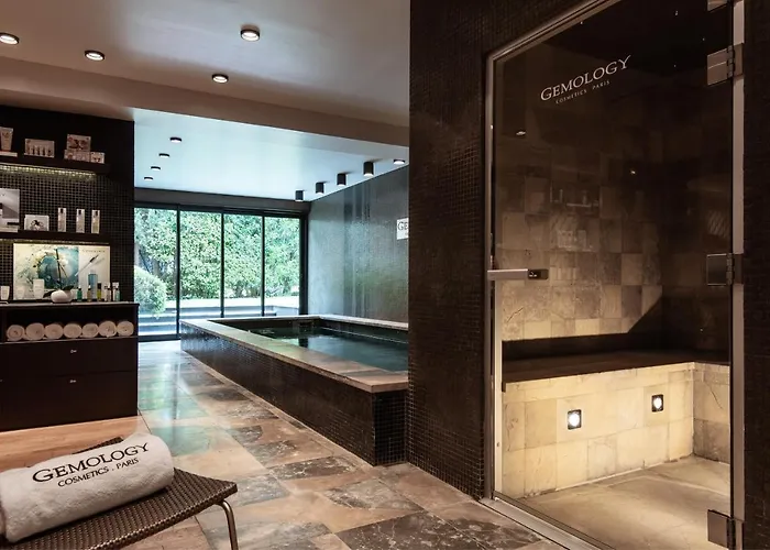 Du Chateau & - Teritoria 4*