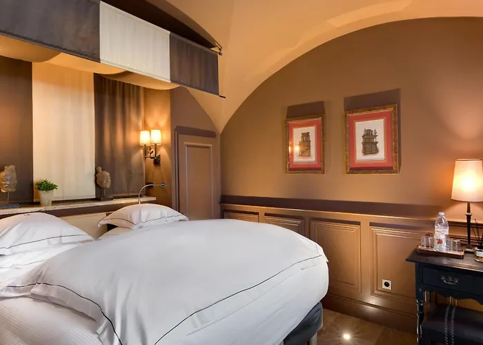 Du Chateau & - Teritoria Hotel 4*