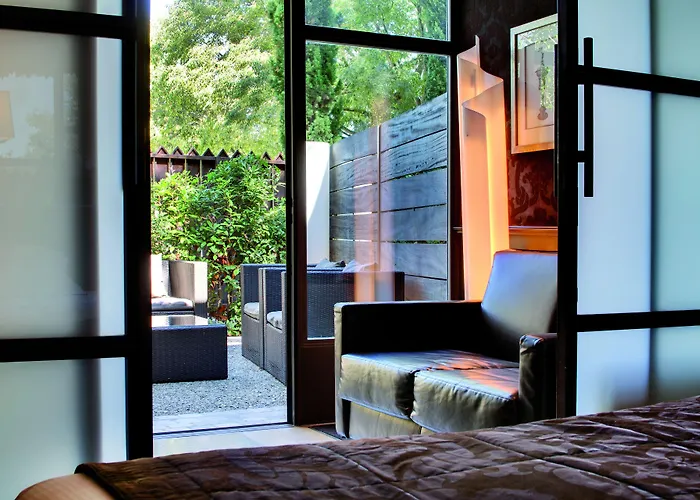 Hotel Du Chateau & - Teritoria