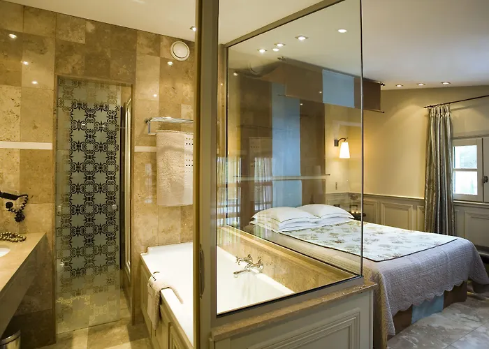 Du Chateau & - Teritoria 4* Carcassonne