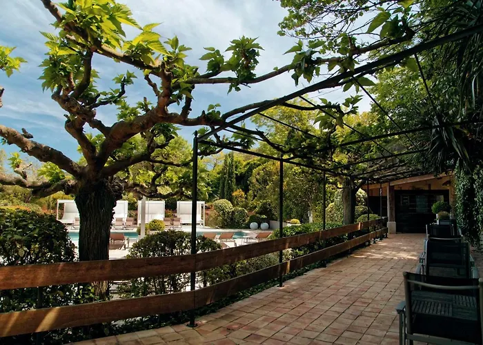 Hotel Du Chateau & - Teritoria